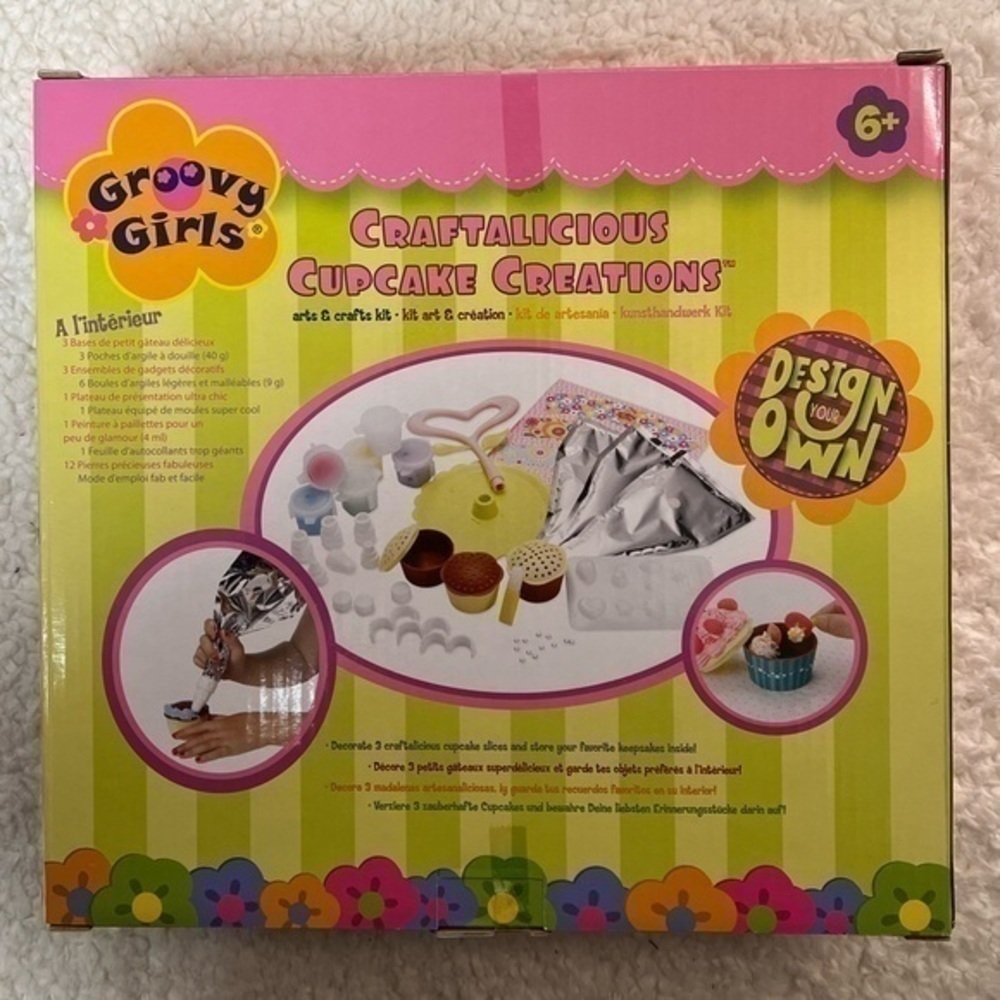Manhattan Toy Groovy Girls “Craftalicious” Cupcake Creations Craft Kit - Picture 3 of 7
